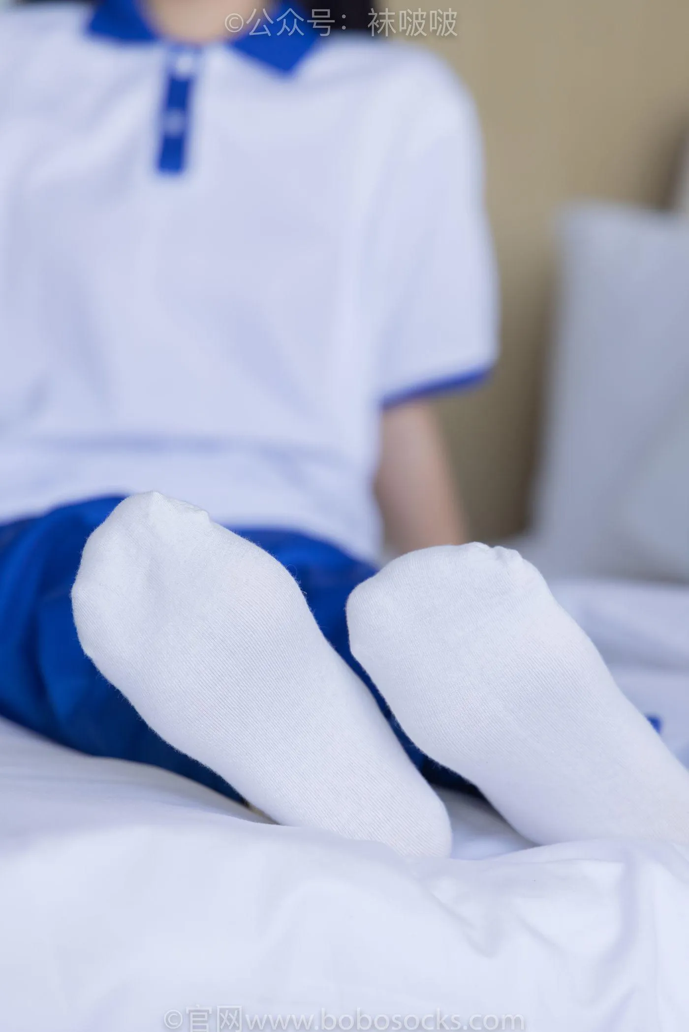 [BoBoSocks袜啵啵]NO.039 小奶熊-校服、vans帆布鞋、短白棉袜、裸足 [154P]插图7